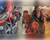 लखनऊ में दर्दनाक हादसा, डंपर में फंसे बाइक सवार को 2 किमी तक घसीटा, मौत