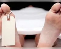 लखनऊ- आगरा एक्सप्रेसवे पर अज्ञात युवक का शव मिलने से फैली सनसनी 