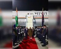 पीएम मोदी अपनी विदेशी यात्रा के तीसरे चरण में न्यूूजीलैंड पहुंचे