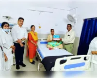 पूर्वोत्तर रेलवे ने बादशाहनगर चिकित्सालय में नवजात शिशुओं को किट वितरित