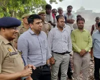  हाथरस के कस्तूरबा गांधी विद्यालय में लगी आग, मचा हड़कंप