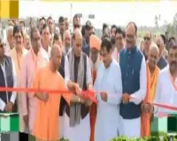 राजनाथ-गडकरी ने किया लखनऊ-कानपुर एक्सप्रेसवे का उद्घाटन