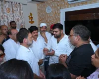  राहुल ने दिवंगत कांग्रेस कार्यकर्ता मेहता के परिजनों से की मुलाकात