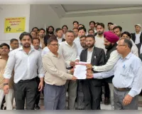 जौहर यूनिवर्सिटी को बचाने के लिये अधिवक्ताओं ने राष्ट्रपति को संबोधित ज्ञापन जिलाधिकारी को सौंपा