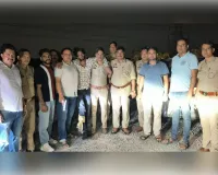 नोएडा मुठभेड़: पुलिस की गोली से घायल हुआ बदमाश, दो शातिर लुटेरे गिरफ्तार