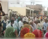 घर के बंद कमरे में मिला महिला का गला कटा शव, जांच में जुटी पुलिस