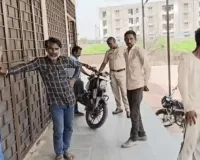 पत्नी को लेने ससुराल पहुंचे युवक की बिगड़ी तबीयत; जहर खाने की बात कहकर तोड़ा दम