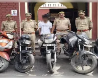 चौक पुलिस के हत्थे चढ़ा शातिर वाहन चोर, चोरी की छह मोटरसाइकिलें बरामद