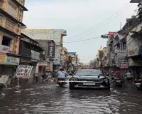 बदायूं में जलभराव पर नगर पालिका का बड़ा प्रहार: 50 दुकानदारों को नोटिस