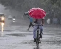 पश्चिमी यूपी में बारिश का रौद्र रूप: कई जिलों में जलभराव, सड़कें बंद, स्कूलों में छुट्टी