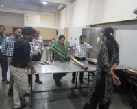  खाद्य विभाग का विभिन्न प्रतिष्ठानों पर छापा, 1.35 लाख रुपये मूल्य का 208 किलो संदिग्ध घी जब्त