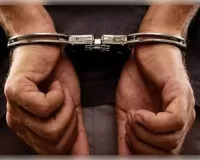 नोएडा में लोन दिलाने के नाम पर ठगी करने वाले कॉल सेंटर का भंडाफोड़, पांच आरोपी गिरफ्तार
