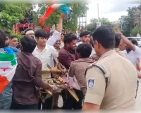 जबलपुर : दिल्ली छात्र आंदोलन के समर्थन में एनएसयूआई का प्रदर्शन, शिक्षा मंत्री के इस्तीफे की मांग