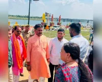 सीएम योगी करेंगे महान विभूतियों की प्रतिमाओं का अनावरण, डीएम एवं महापौर ने किया निरीक्षण
