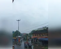 पश्चिम बंगाल में मानसून का असर तेज, कई जिलों में भारी बारिश और तेज हवाओं का अलर्ट