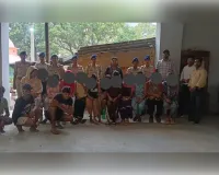 सीवान: आर्केस्ट्रा ग्रुपों पर छापेमारी, 3 नाबालिग समेत 11 लड़कियां रेस्क्यू; दो संचालक गिरफ्तार