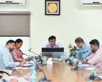 त्योहारों में अवैध मदिरा से जनहानि की अप्रिय घटना न होने पाये: आबकारी मंत्री