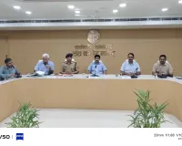पर्यावरण संरक्षण एवं वृक्षारोपण के प्रति लोगों को किया जाए जागरुक-मण्डलायुक्त