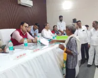 निस्तारण में लापरवाही व अनावश्यक विलंब स्वीकार नहीं: डीएम