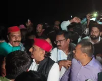 राष्ट्रीय अध्यक्ष अखिलेश यादव का जनपद में जिलाध्यक्ष तनवीर खां की अध्यक्षता में नेताओं ने किया जोरदार स्वागत
