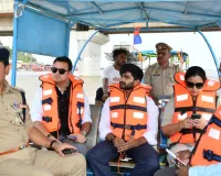 डीएम-एसएसपी ने कछला घाट पर परखी व्यवस्थाएं 