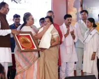 सौगंध मुझे इस मिट्टी की, चट्टानों से लड़ो के बोल से गूंजी शहीद स्मृति वाटिका