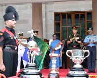 डूरंड कप फुटबॉल टूनार्मेंट: पहली बार रांची में मुकाबला, राष्ट्रपति ने किया ट्रॉफियों का अनावरण
