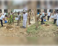 'एक पेड़ माँ के नाम' अभियान: रिजर्व पुलिस लाइन्स में एसपी ने किया पौधारोपण