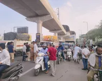 अमौसी मेट्रो स्टेशन के पास मारपीट और बवाल से लगा जाम, पूर्व राष्ट्रपति रामनाथ कोविंद की फ्लीट भी फंसी