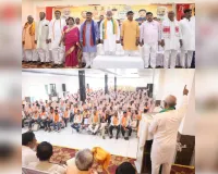 बूथ अध्यक्ष सम्मेलन में पहुंचे मंत्री स्वतन्त्र देव सिंह, कार्यक्रम को किया संबोधित