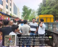 मधुरिमा होटल से गोमतीनगर स्टेशन तक हटाया अतिक्रमण, 41,000 रुपये का लिया जुर्माना 