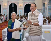 आम को वैश्विक बाजार दिलाने पर जोर  