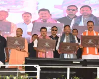 सीएम योगी आदित्यनाथ ने राष्ट्र प्रेरणा स्थल की कॉफी टेबल बुक का किया विमोचन