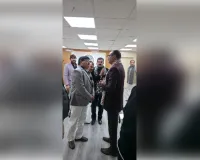 समायोजित कर परमानेंट करें , होगी जय-जयकार 
