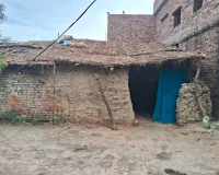 सरकारी आवास का सपना अधूरा, छप्पर के नीचे गुजर रही गरीबों की जिंदगी