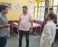 सीएचसी बनीकोडर में गंदगी, टूटी बाउंड्री और जर्जर भवन पर सीएमओ नाराज