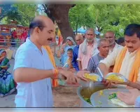 गुरु पूर्णिमा पर कालेवीर बाबा मंदिर में किया गया भंडारा, श्रद्धालुओं ने ग्राहण किए प्रसाद