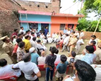 देवरिया में राजू विश्वकर्मा की हत्या पर भड़के अखिलेश, कानून व्यवस्था पर उठाये सवाल