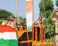 यूपी 112 मुख्यालय में धूमधाम से मनाया गया स्वतंत्रता दिवस, 701 पुलिसकर्मी सम्मानित