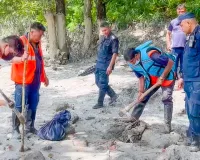 नेपाल में जलप्रलय का दंश: अब तक मिले 724 शव , मात्र 22 की पहचान