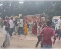  रायबरेली में सीएम की सभा के बाद दो पक्ष भिड़े, मारपीट का वीडियो वायरल