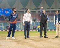 इकाना में डीजीपी का क्रिकेट अंदाज, आदर्श सिंह को ‘मैन ऑफ द मैच’ से किया सम्मानित