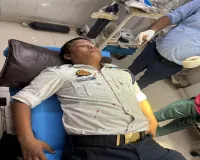 चेन स्नैचर को पकड़ने में यातायात आरक्षी नवीन चौधरी ने दिखाया अदम्य साहस