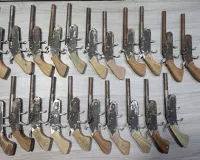 मेरठ में एसटीएफ की बड़ी कार्रवाई, 21 अवैध तमंचों और हथियार बनाने के उपकरणों के साथ आरोपी गिरफ्तार