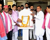 समाजवादियों ने जयन्ती पर वीरांगना फूलनदेवी को किया नमन्