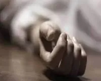 लखनऊ में सड़क किनारे मिली महिला की लाश, इलाके में मचा हड़कंप