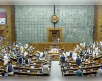 संसद में हंगामा, लोकसभा 12 बजे तक, राज्यसभा 2 बजे तक स्थगित
