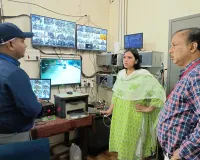डीएम ने केंद्र व्यवस्थापकों को सभी दिशा-निर्देशों का कड़ाई से पालन करने का दिया निर्देश 