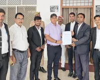 महंत राजू दास के खिलाफ अभद्र टिप्पणी मामले में कार्रवाई की मांग, सौंपा ज्ञापन
