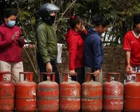 नेपाल में एलपीजी संकट घटा, आपूर्ति सामान्य होने की उम्मीद